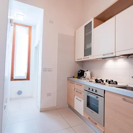 Delle Scienze 11 Apartamento