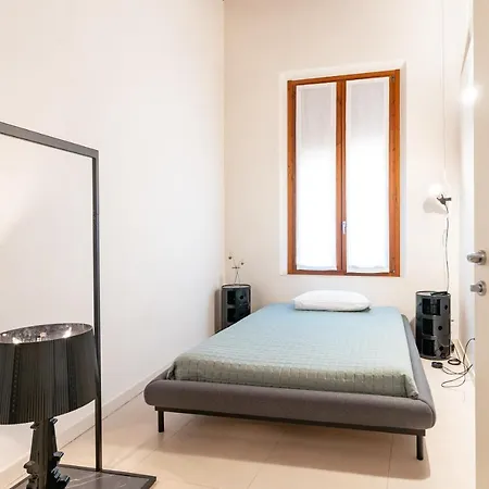 Delle Scienze 11 * Ferrara